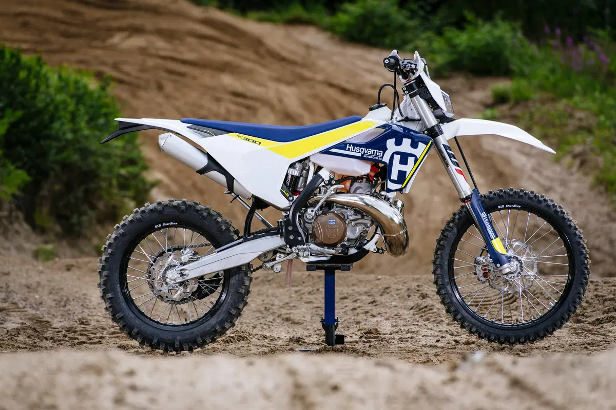 Husqvarna TE 300 TE 300 (2017) (2)
