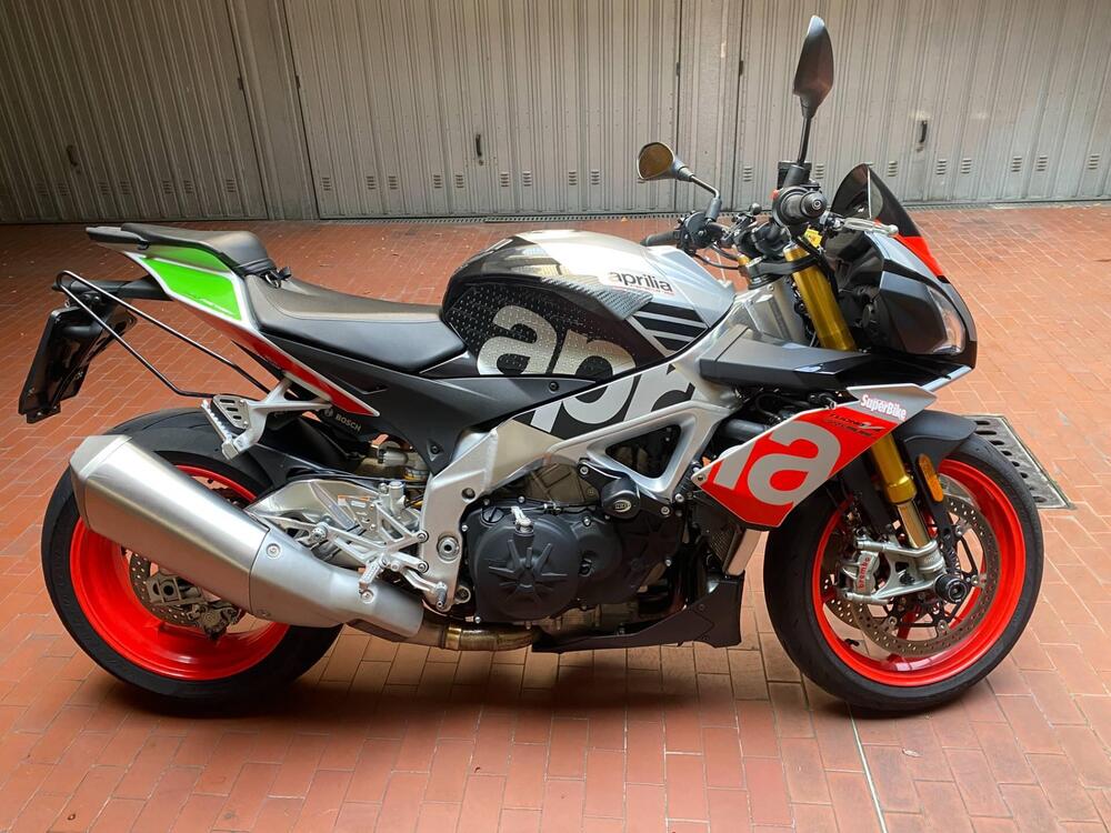 Aprilia Tuono V4 Factory (2017 - 18)