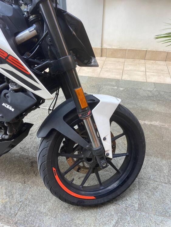 KTM 125 Duke ABS (2017 - 20) (5)