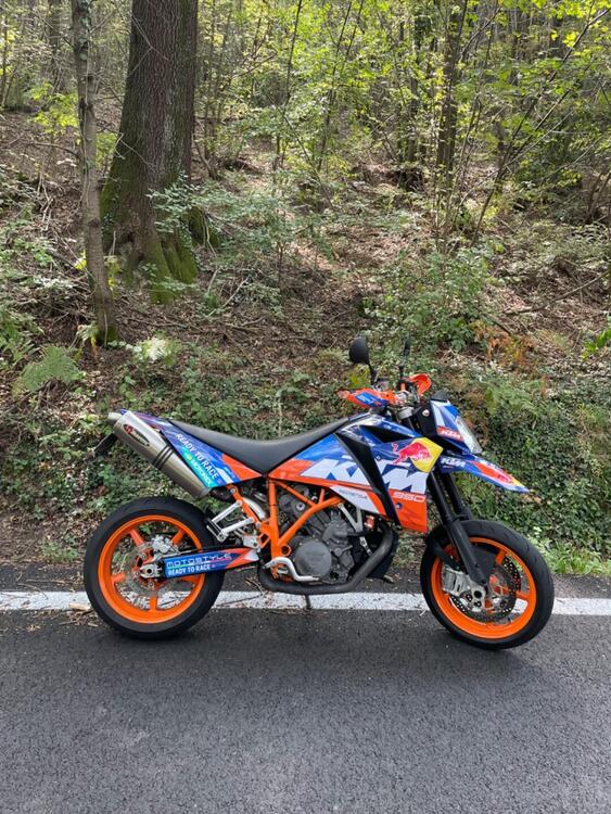 KTM 950 Supermoto (2005)