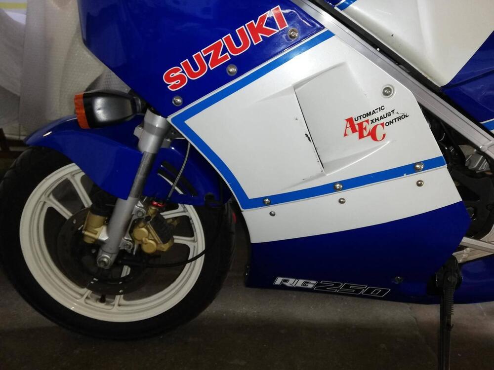 Suzuki RG 250 GAMMA