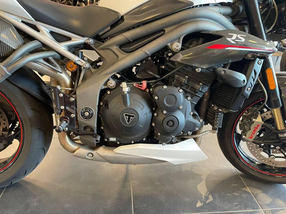 Triumph Speed Triple 1050 RS (2018 - 20) (3)