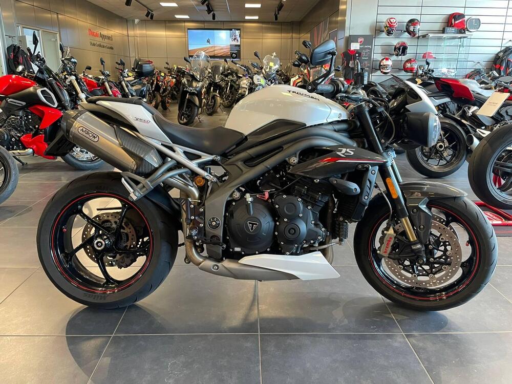 Triumph Speed Triple 1050 RS (2018 - 20) (4)