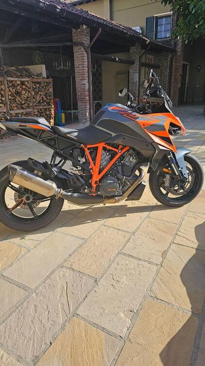 KTM 1290 Super Duke GT (2022 - 24) (3)