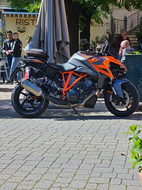 KTM 1290 Super Duke GT (2022 - 24)