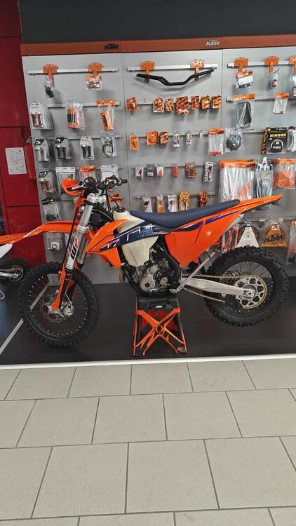 KTM EXC 250 F (2022) (3)