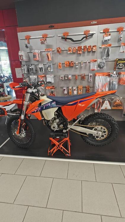 KTM EXC 250 F (2022) (4)