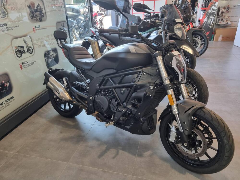 Benelli 502 C (2019 - 20)