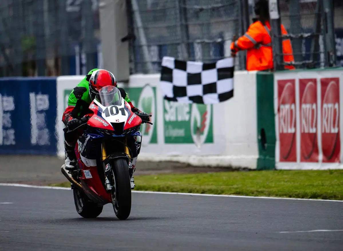 Alla 6 ore di SPA Francorchamps, per la prima volta un Team di soli piloti disabili (9)
