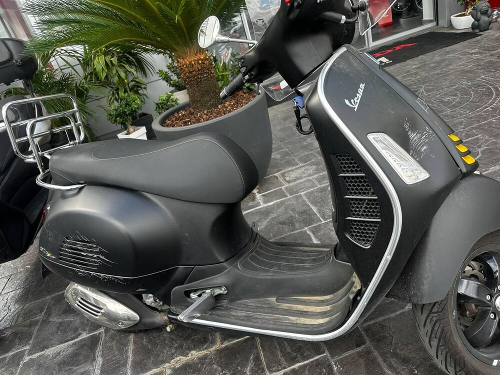 Vespa GTS 300 Super Hpe (2021 - 22) (2)