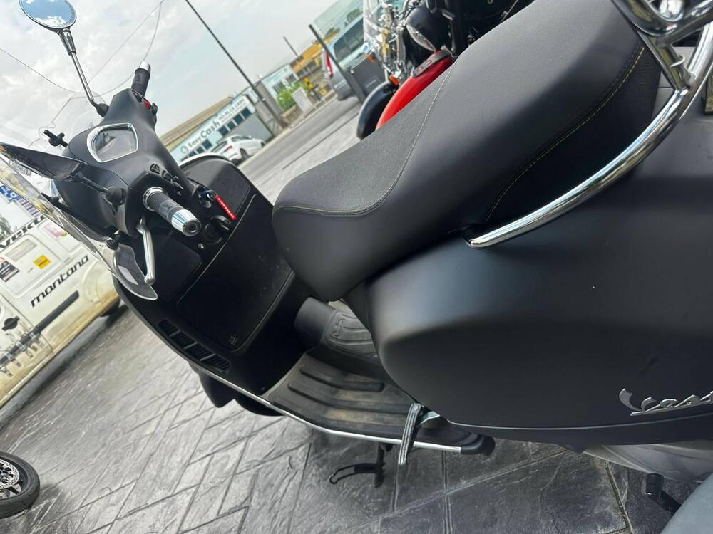 Vespa GTS 300 Super Hpe (2021 - 22) (5)