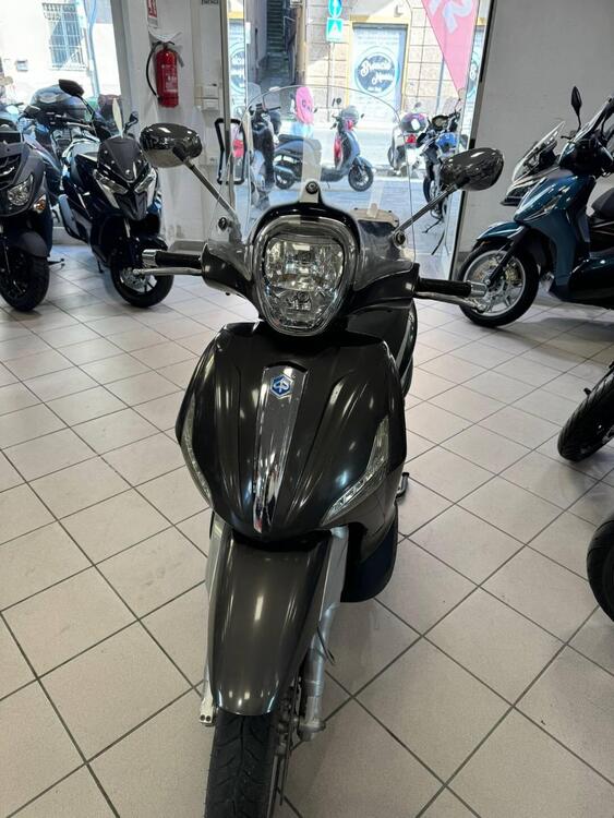 Piaggio Beverly 300 i.e. (2010 - 16)