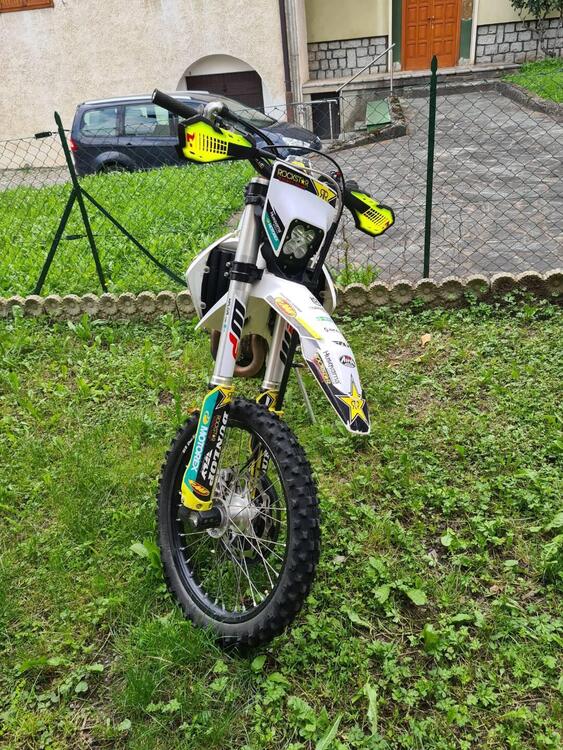 Husqvarna FE 250 (2018) (3)