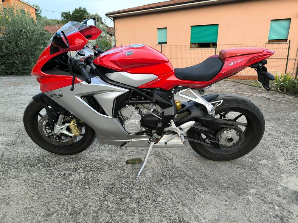 MV Agusta F3 675 (2011 - 15) (4)