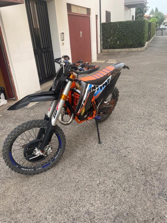 KTM EXC 125 Six Days (2015) (2)