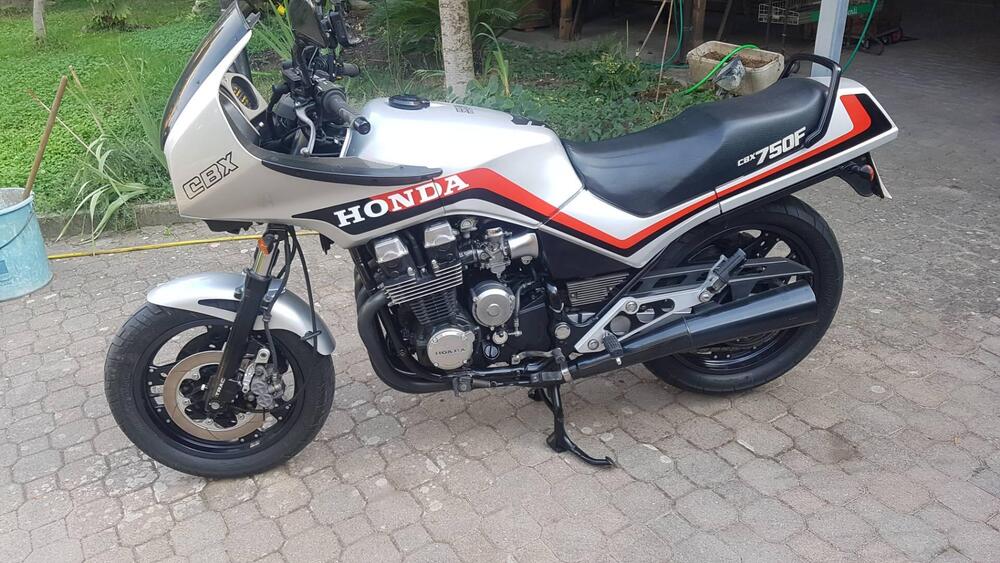 Honda Cbx750 f