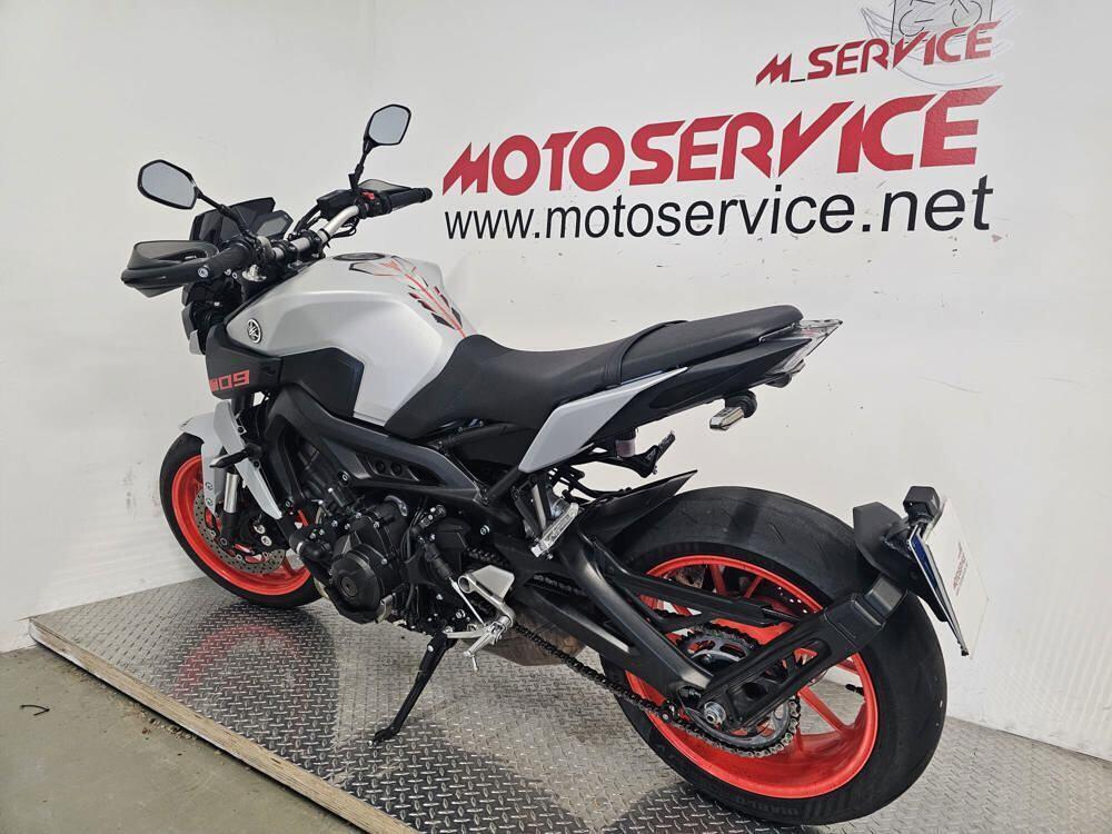 Yamaha MT-09 (2017 - 20) (5)