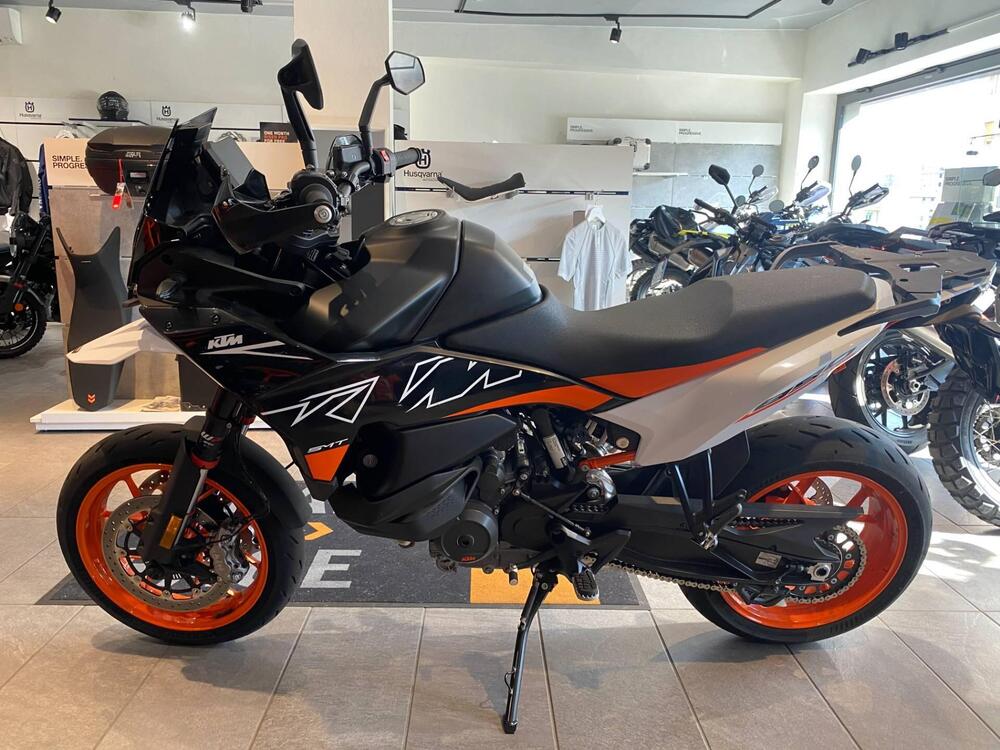 KTM 890 SMT (2023 - 24)