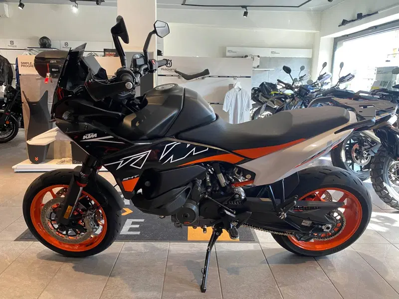 KTM 890 SMT (2023 - 25)