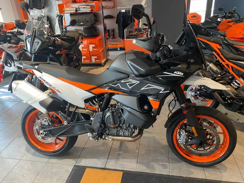KTM 890 SMT (2023 - 25) (2)
