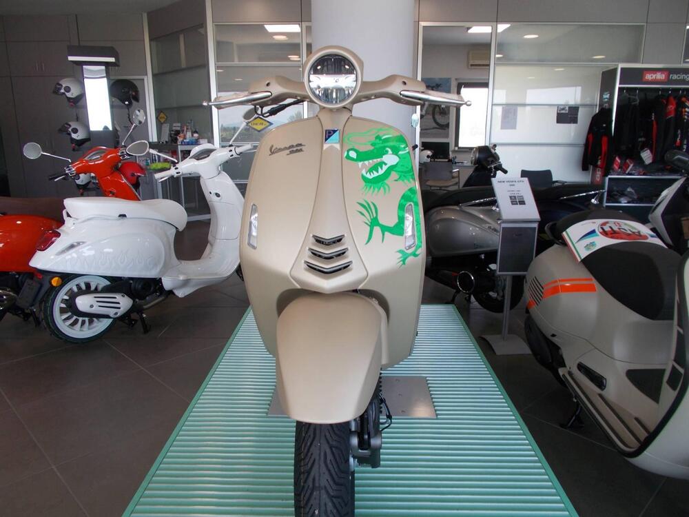 Vespa Vespa 946 Dragon 125 (2024) (2)