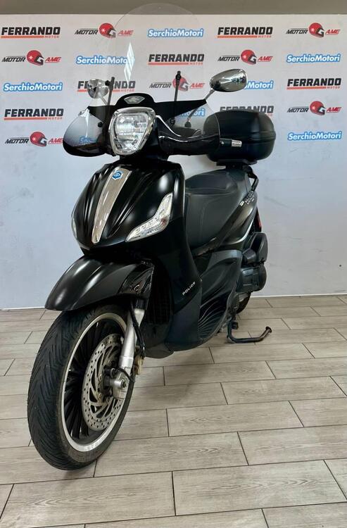 Piaggio Beverly 300 i.e. ABS-ASR (2016 - 20) (3)