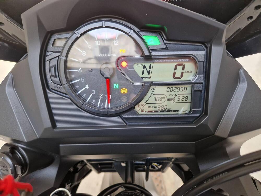 Suzuki V-Strom 650XT Explorer (2022 - 24) (2)