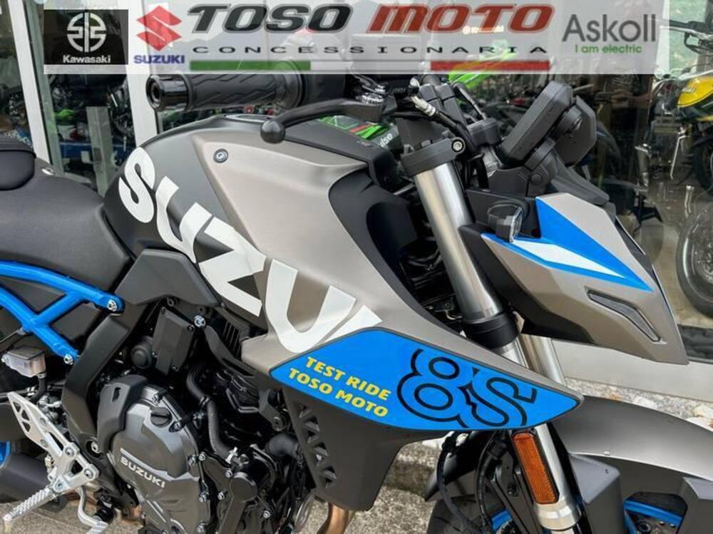 Suzuki GSX-8S (2023 - 24) (5)