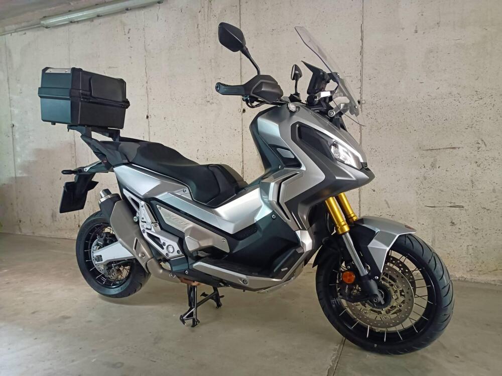 Honda X-ADV 750 (2017) (2)