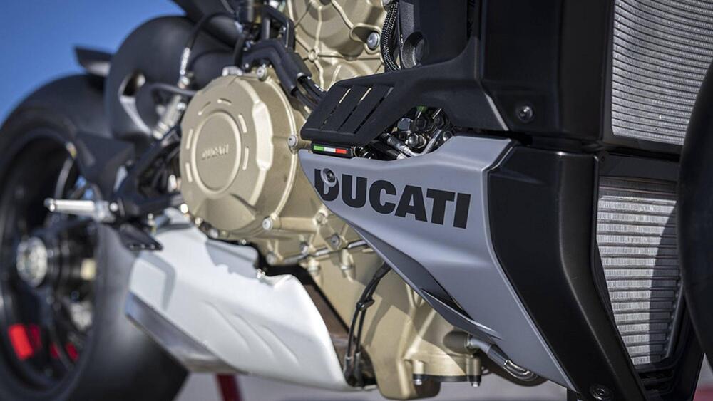 Ducati Streetfighter V4 S (2023 - 24) (3)