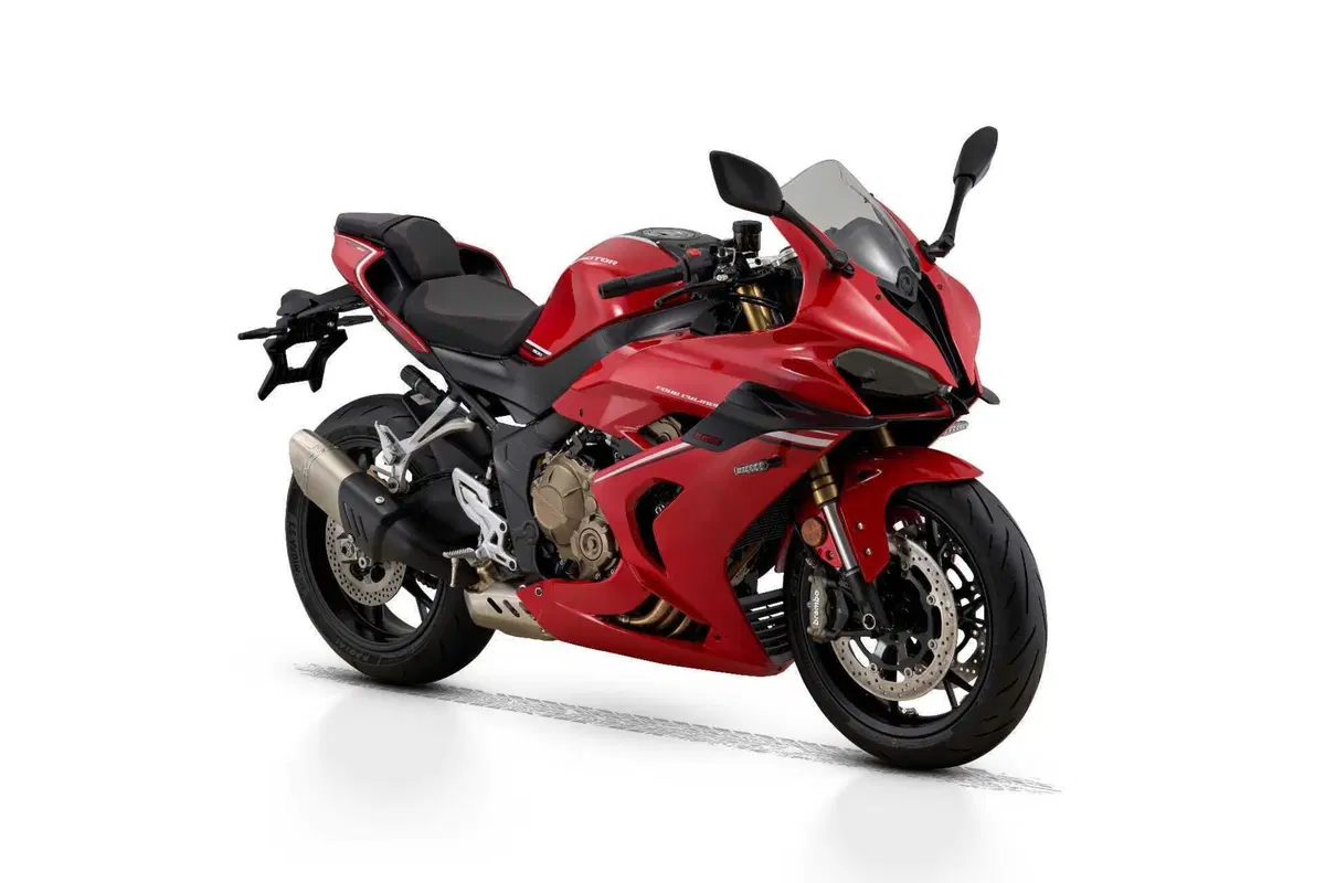 Novità QJMotor SRK800RR: già disponibile la nuova sportiva cinese, farà breccia nel mercato? (2)