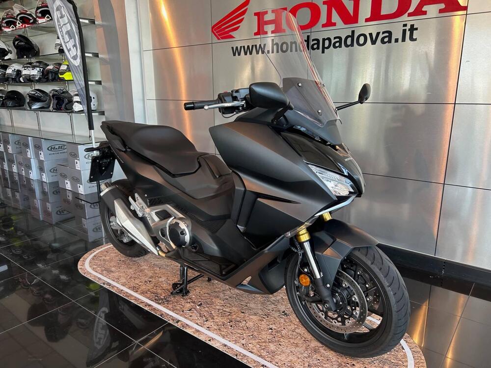 Honda Forza 750 DCT (2021 - 24) (3)