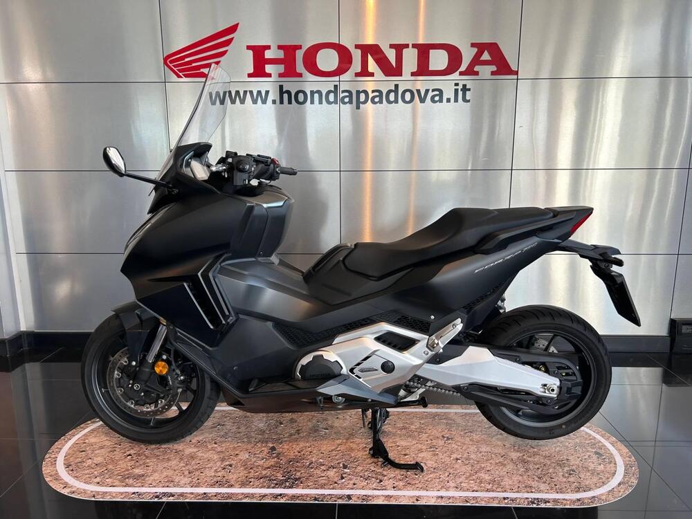 Honda Forza 750 DCT (2021 - 24) (4)