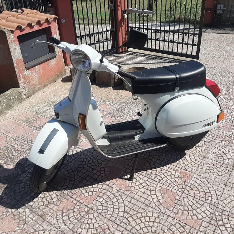 Piaggio Vespa px 125 e