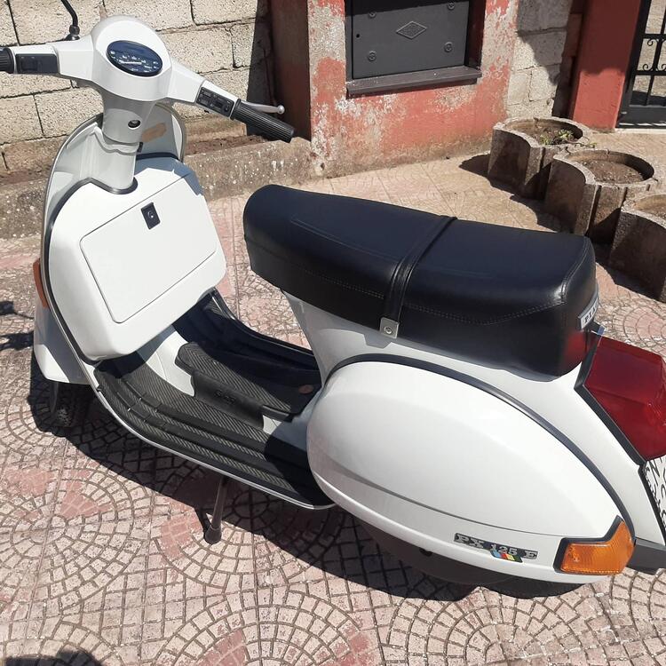 Piaggio Vespa px 125 e (2)