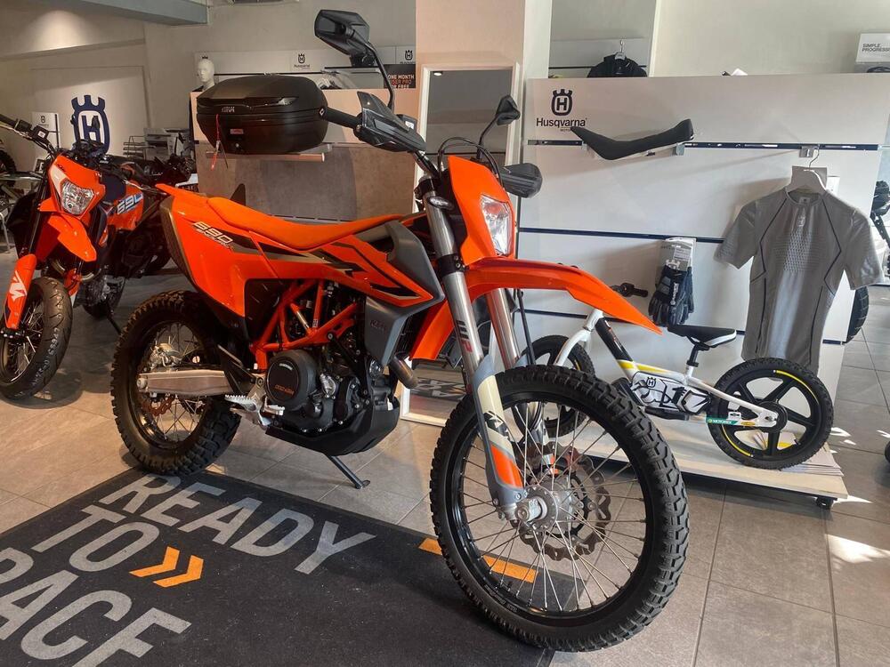 KTM 690 Enduro R (2022 - 24) (3)