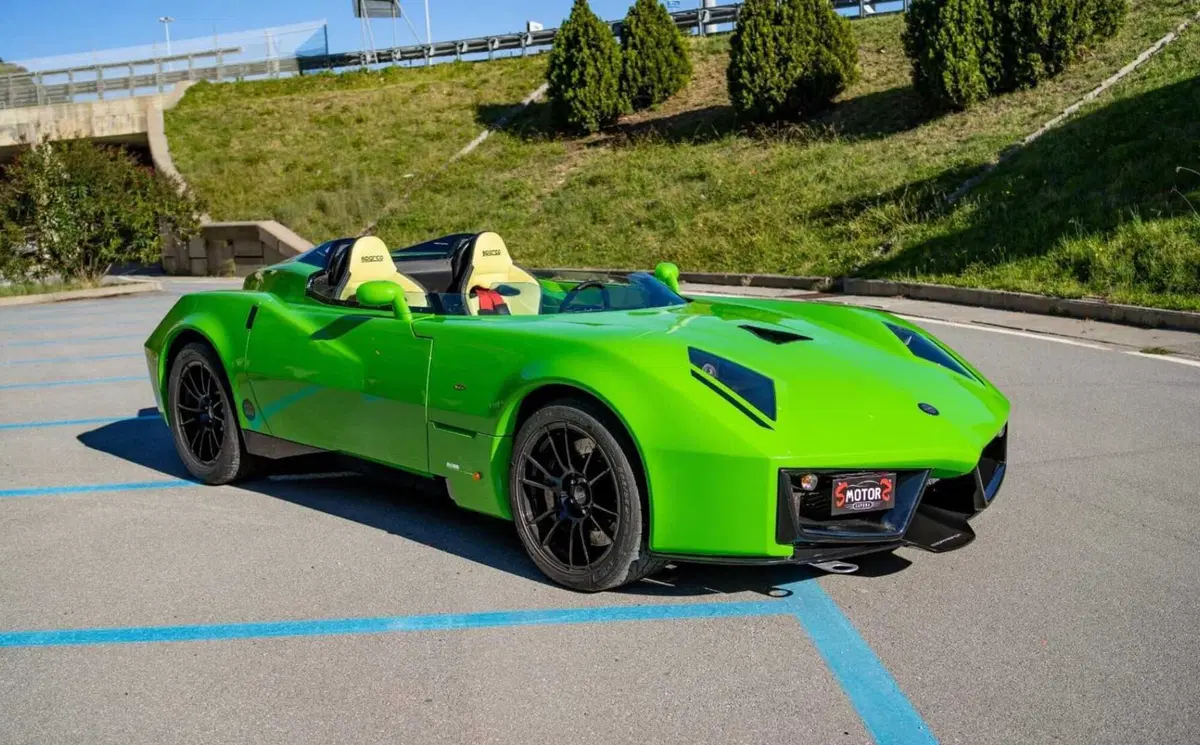 All’asta la collezione di Loris Capirossi, il ricavato in beneficenza (2)