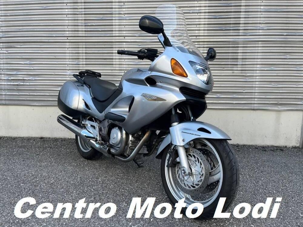 Honda Deauville 650 (2002 - 05) (2)