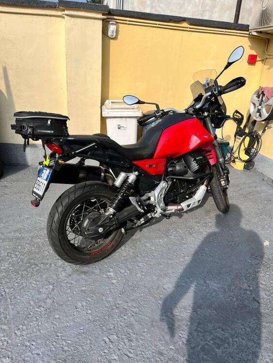 Moto Guzzi V85 TT (2019 - 20)