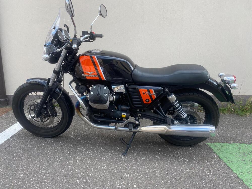 Moto Guzzi V7 Special (2012 - 14) (5)