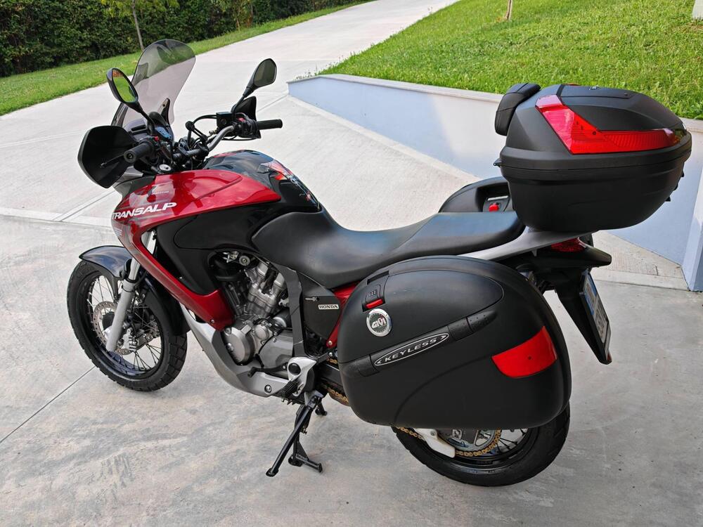 Honda Transalp XL 700 V (2007 - 2013) (2)