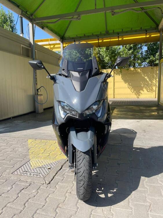 Yamaha T-Max 560 Tech Max (2021)