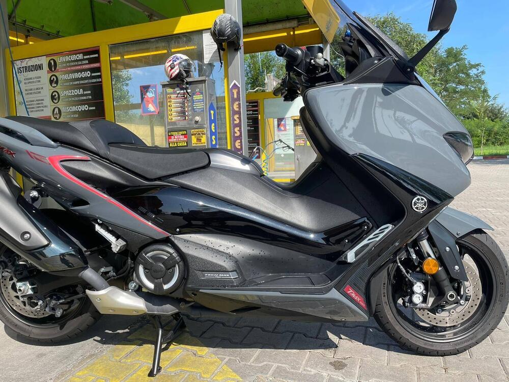 Yamaha T-Max 560 Tech Max (2021) (5)