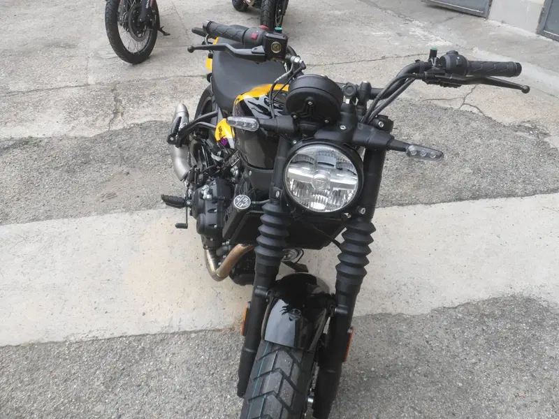 Royal Enfield Guerrilla 450 (2024 - 26) (2)