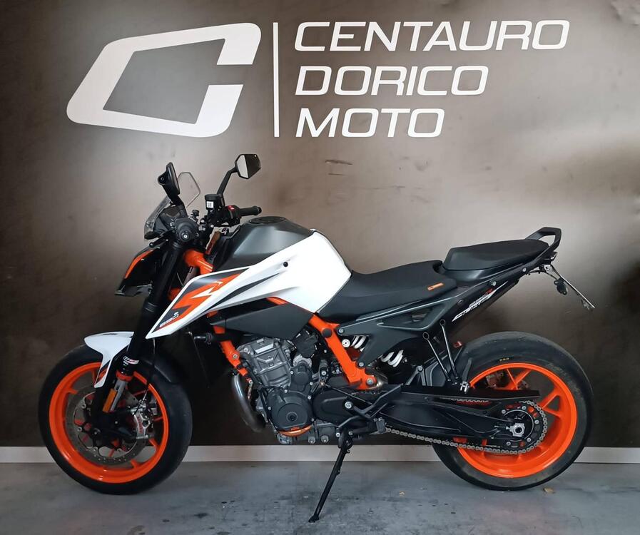 KTM 890 Duke R (2020)