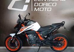 KTM 890 Duke R (2020) usata