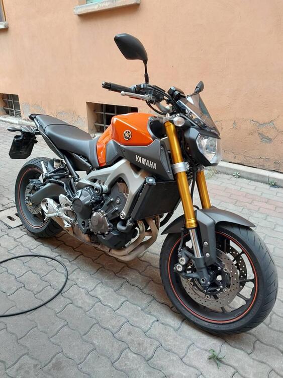 Yamaha MT-09 (2013 - 15) (4)