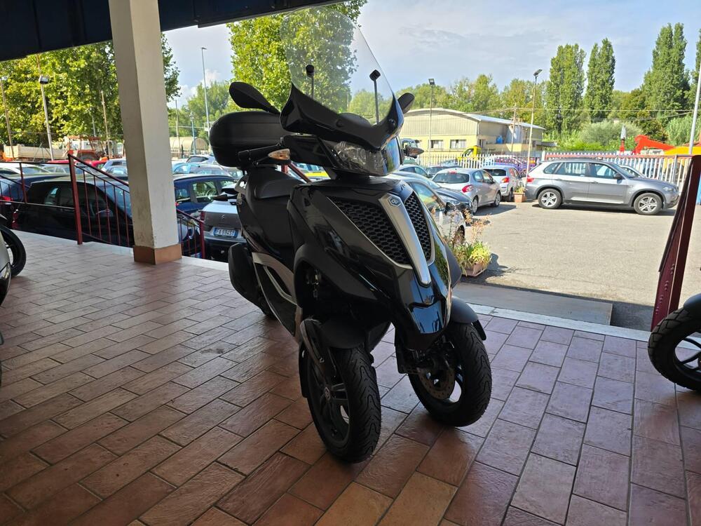 Piaggio Mp3 300 LT Yourban Sport (2017 - 19) (2)