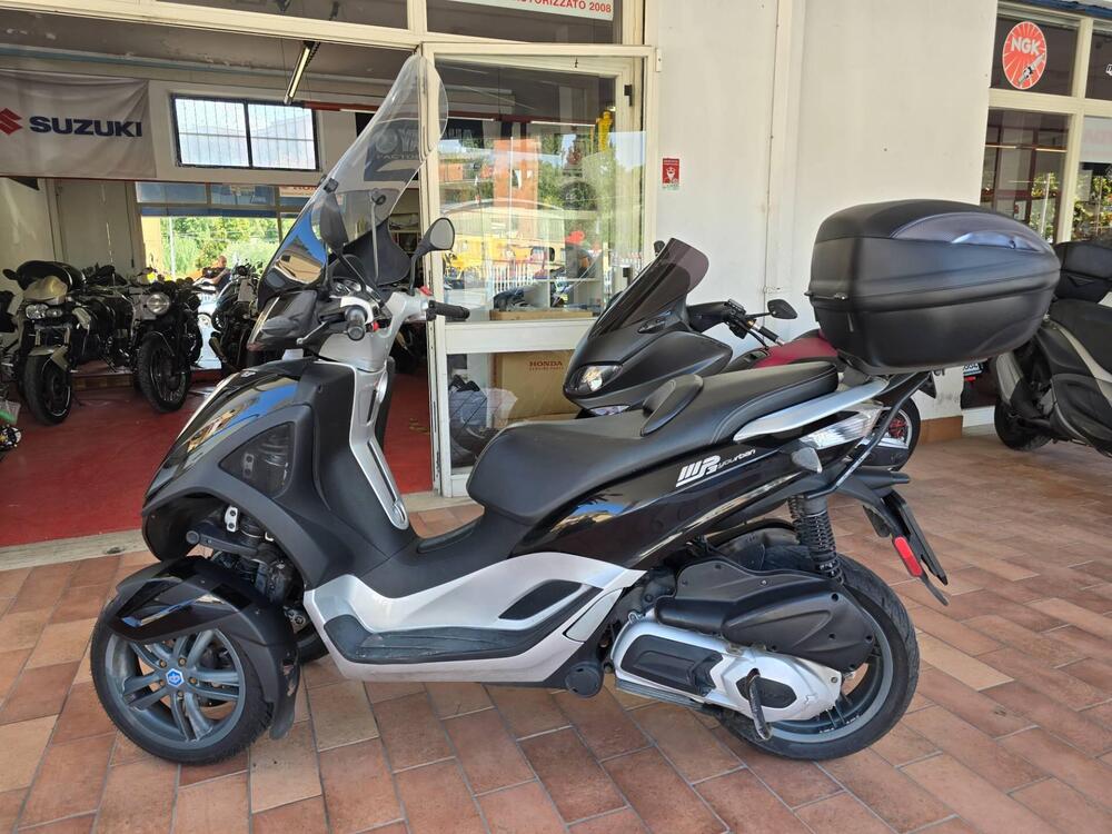 Piaggio Mp3 300 LT Yourban Sport (2017 - 19) (4)