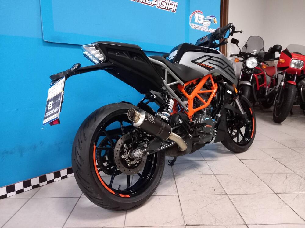 KTM 125 Duke (2021 - 23) (3)